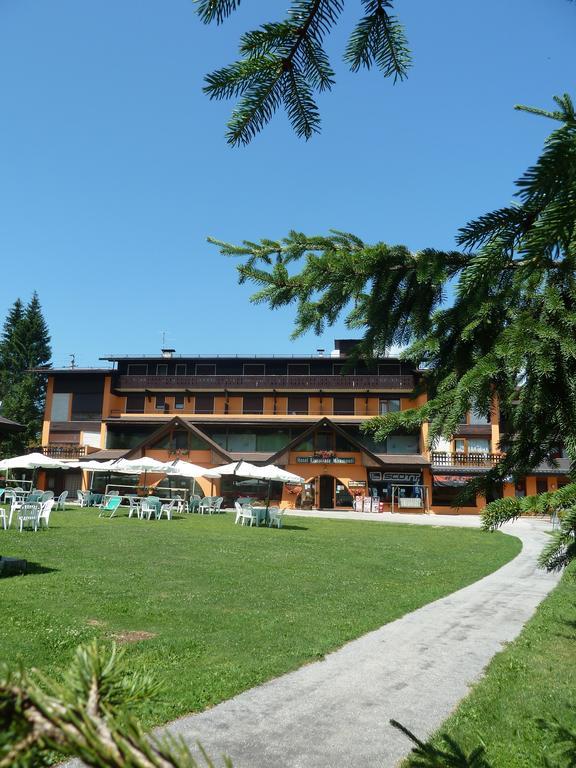 Albergo Miramonti Dependance Asiago Buitenkant foto